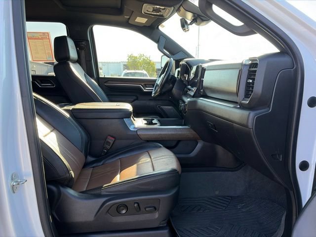 Used 2024 Chevrolet Silverado 2500 High Country w/ High Country Premium Package AWD/4WD image 53