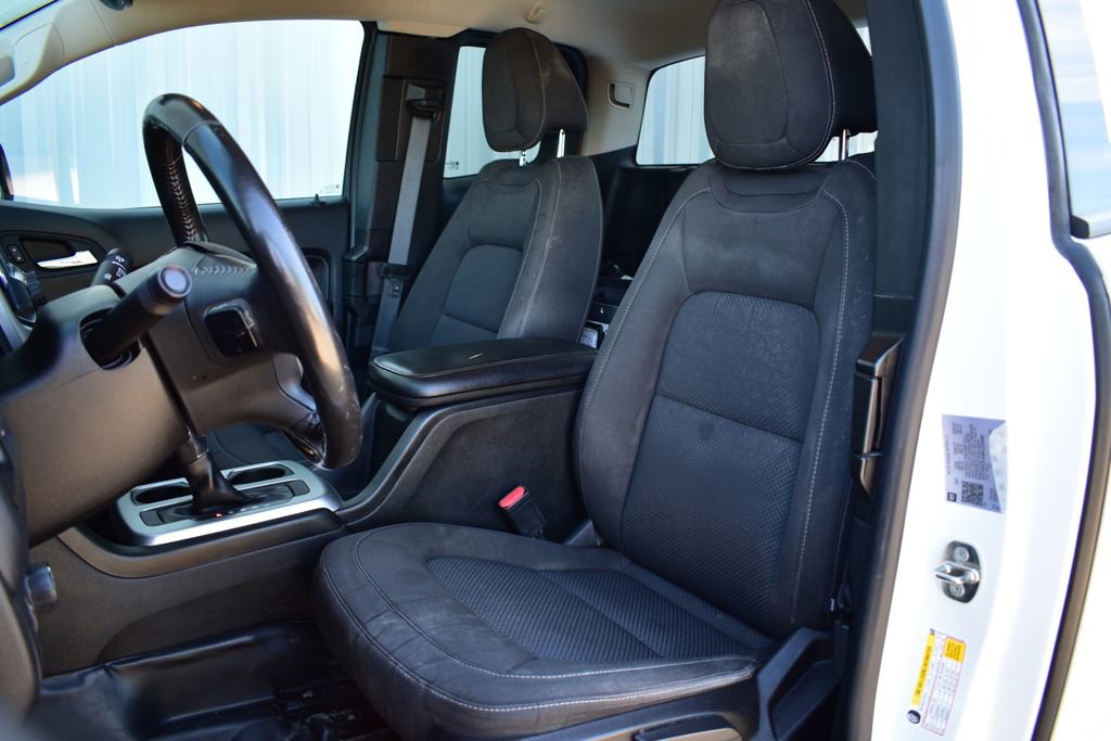 Used 2022 Chevrolet Colorado LT w/ Fleet Safety Package RWD image 17