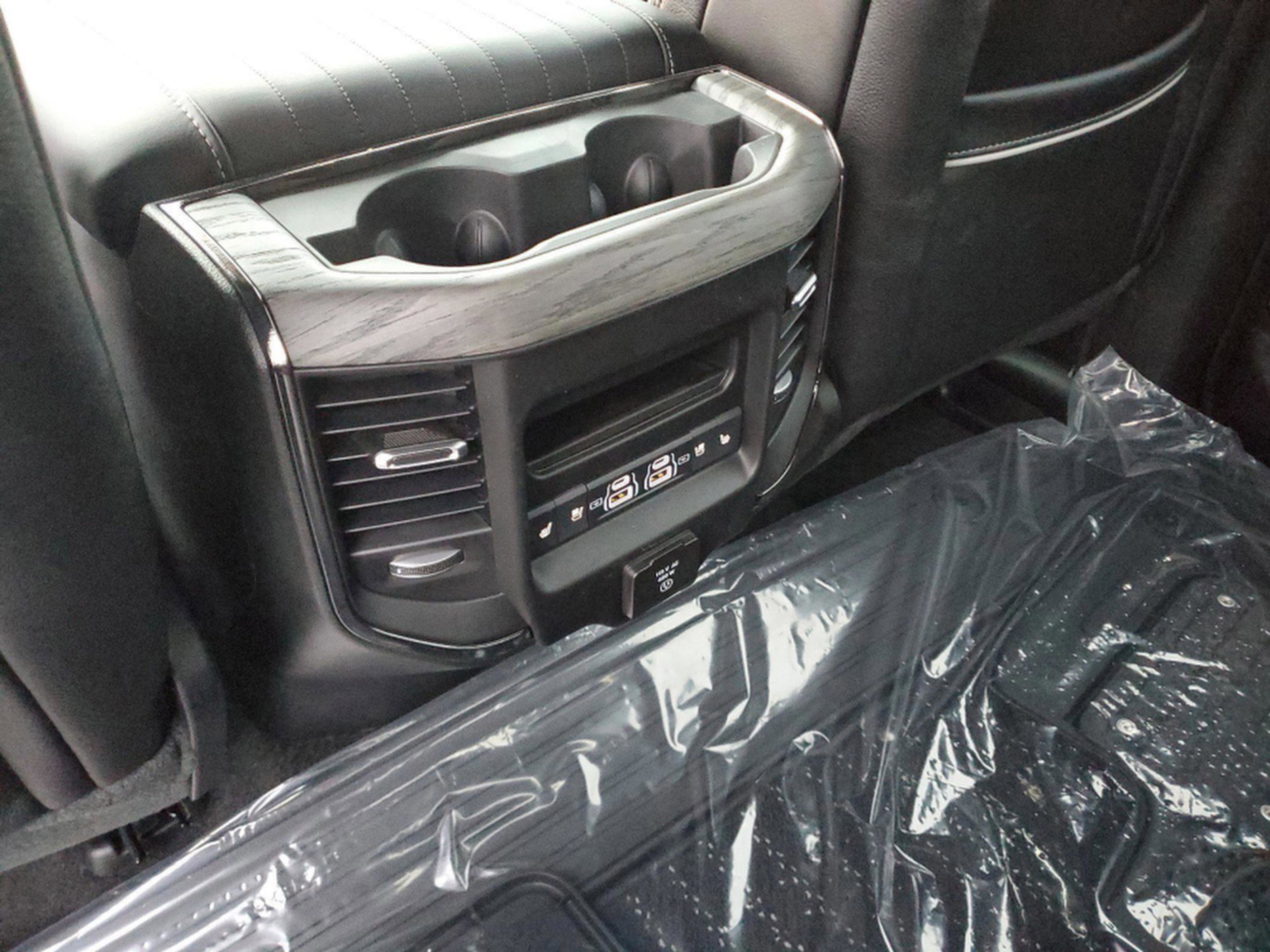 New 2026 RAM 1500 Limited image 30