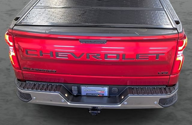 Used 2023 Chevrolet Silverado 1500 LTZ AWD/4WD image 12