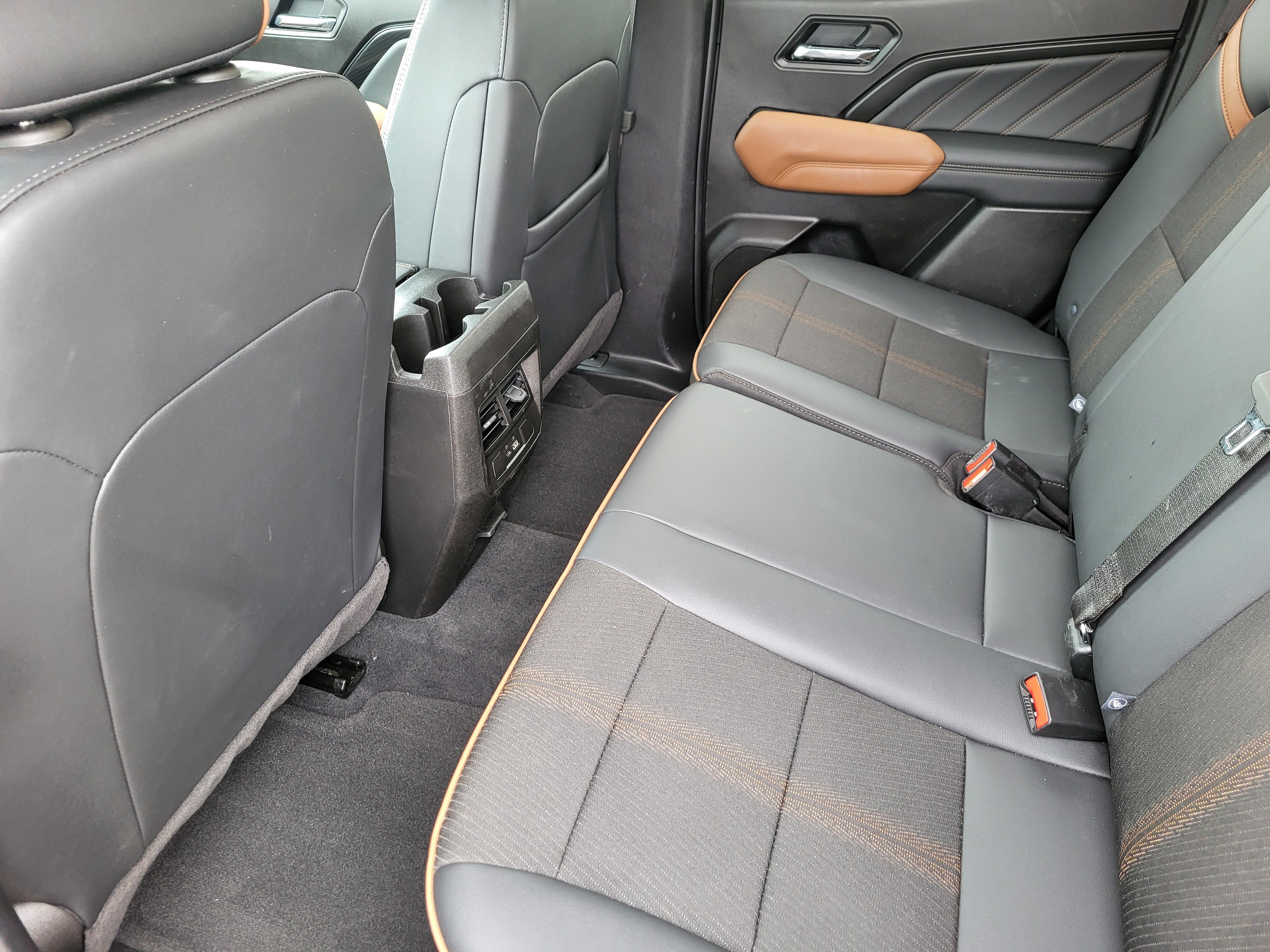 Used 2026 GMC Canyon AT4 AWD/4WD image 29
