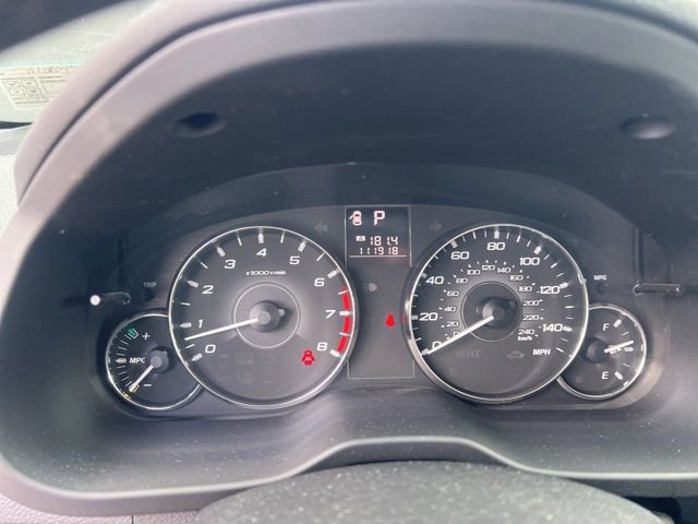 Used 2011 Subaru Outback 2.5i Limited w/ PWR Moonroof Pkg image 9