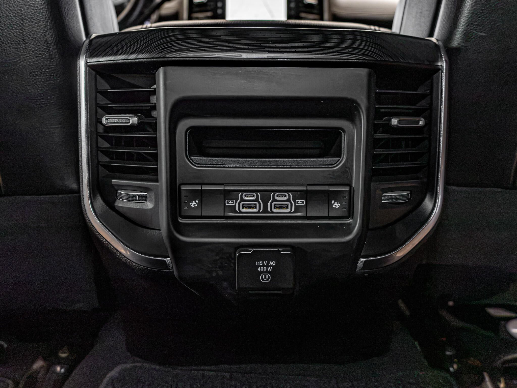 Used 2024 RAM 2500 Laramie w/ Night Edition AWD/4WD image 25