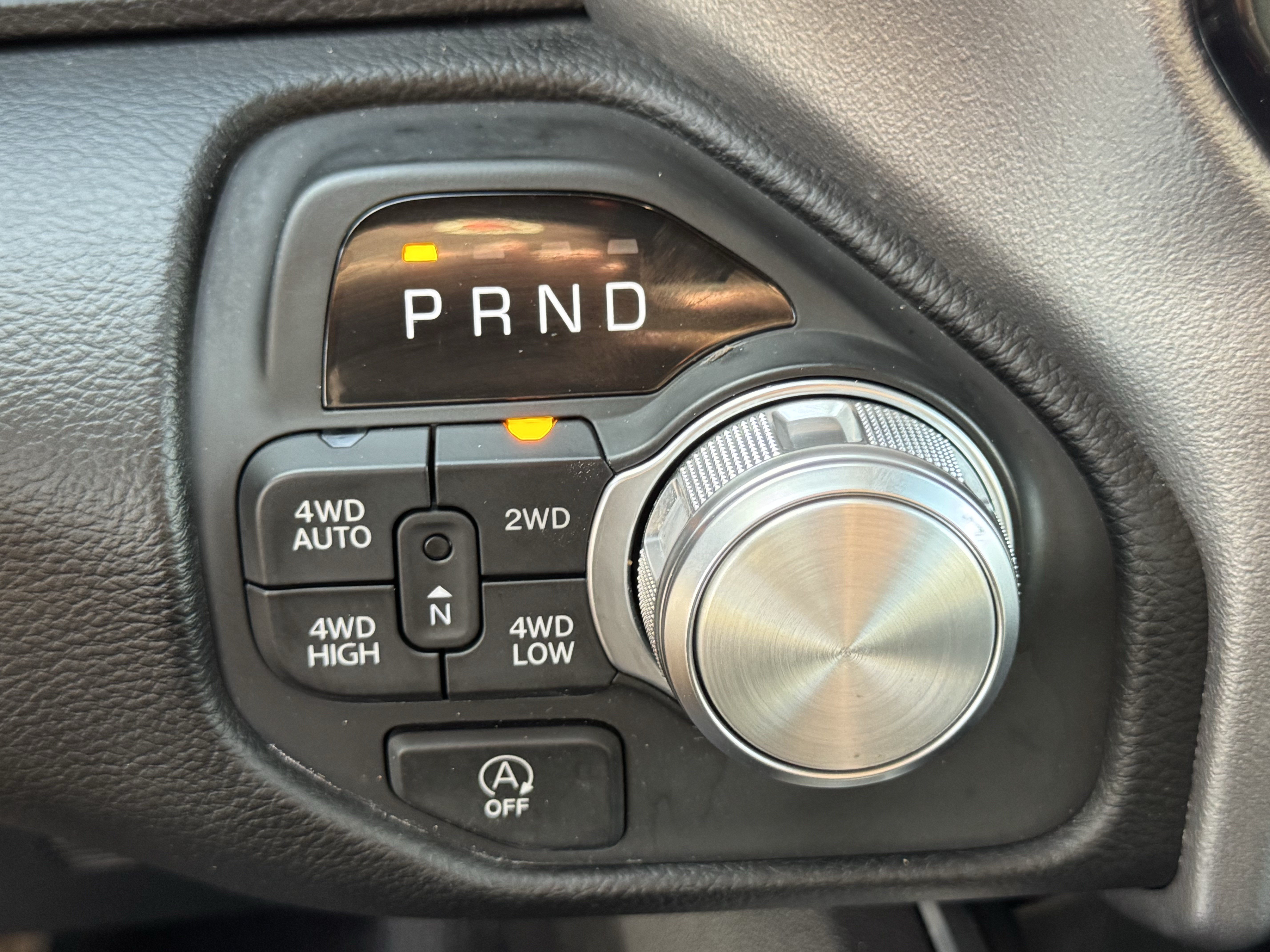 Used 2025 RAM 1500 Laramie w/ Sport Appearance Package AWD/4WD image 19