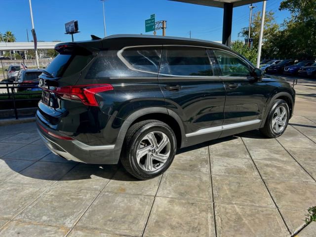 Used 2021 Hyundai Santa Fe SEL image 4