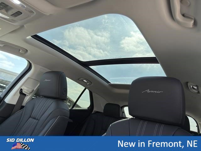 New 2026 Buick Envision Avenir AWD/4WD image 17