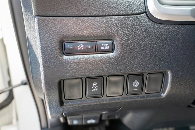 Used 2024 Nissan Murano SV w/ SV Midnight Edition Package AWD/4WD image 20
