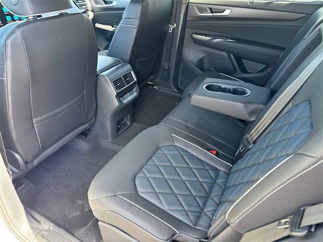 New 2026 Volkswagen Atlas Cross Sport SEL Premium R-Line image 25