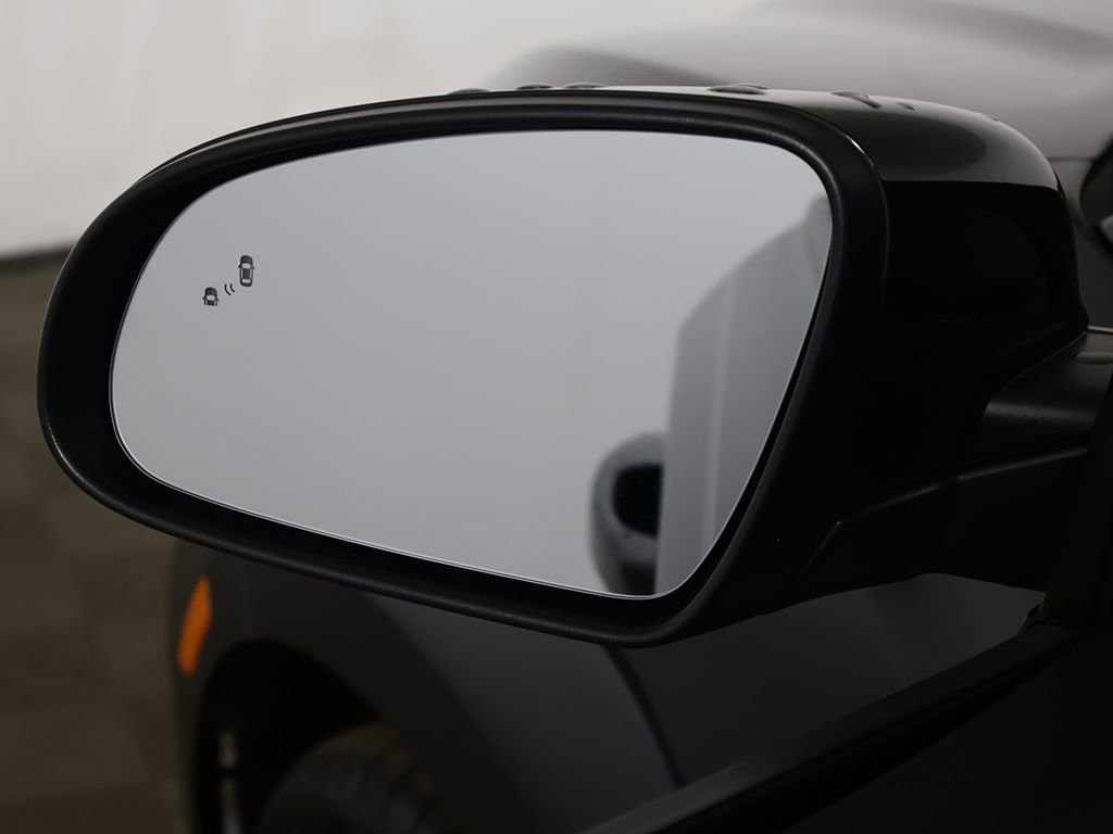Used 2023 Hyundai Kona Limited w/ Cargo Package image 34