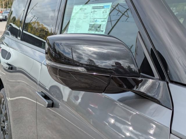 Used 2026 INFINITI QX80 4WD w/ Sport Exterior Package image 10