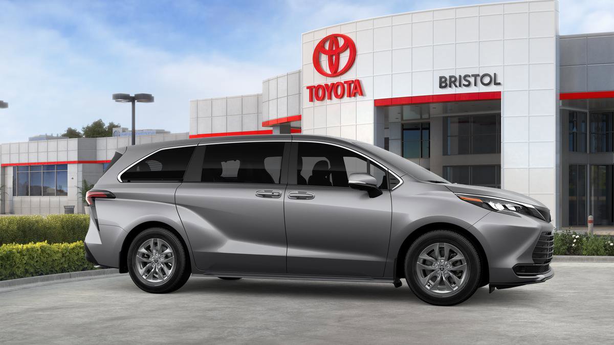 New 2026 Toyota Sienna LE image 44