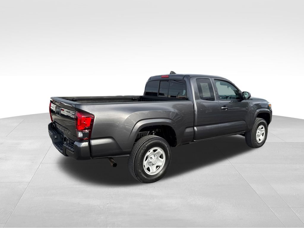 Used 2023 Toyota Tacoma SR w/ SR Convenience Package image 6