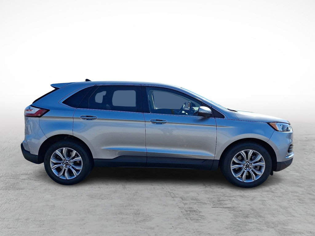 Used 2024 Ford Edge Titanium AWD/4WD image 6