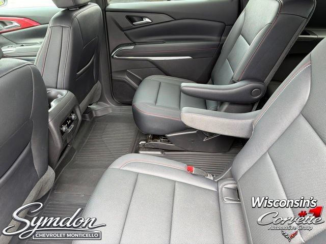 Used 2025 Chevrolet Traverse Z71 w/ LPO, Illumination Package AWD/4WD image 18