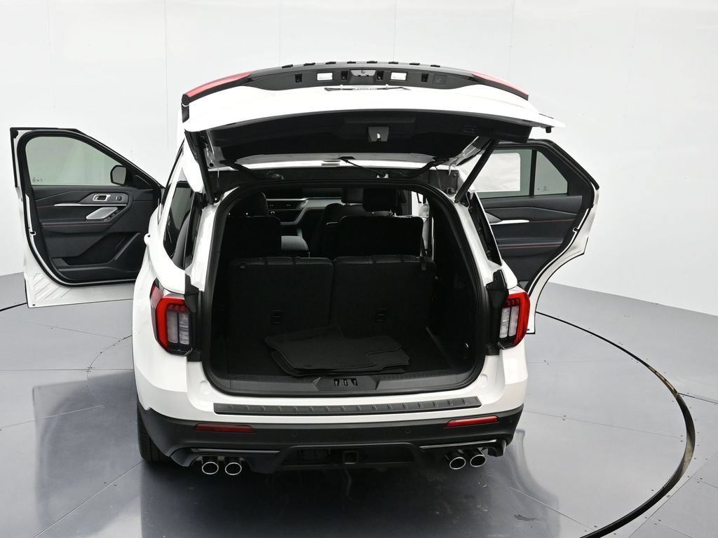 New 2026 Ford Explorer ST w/ Sun And Sound Package RWD image 44