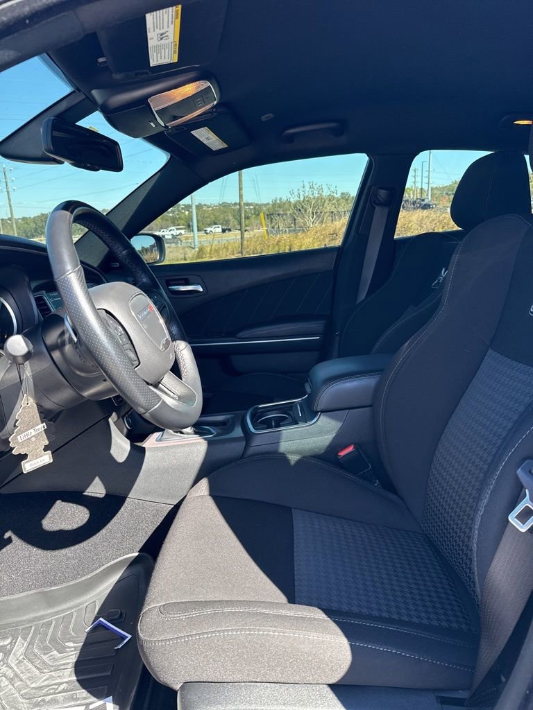 Used 2022 Dodge Charger Scat Pack image 7