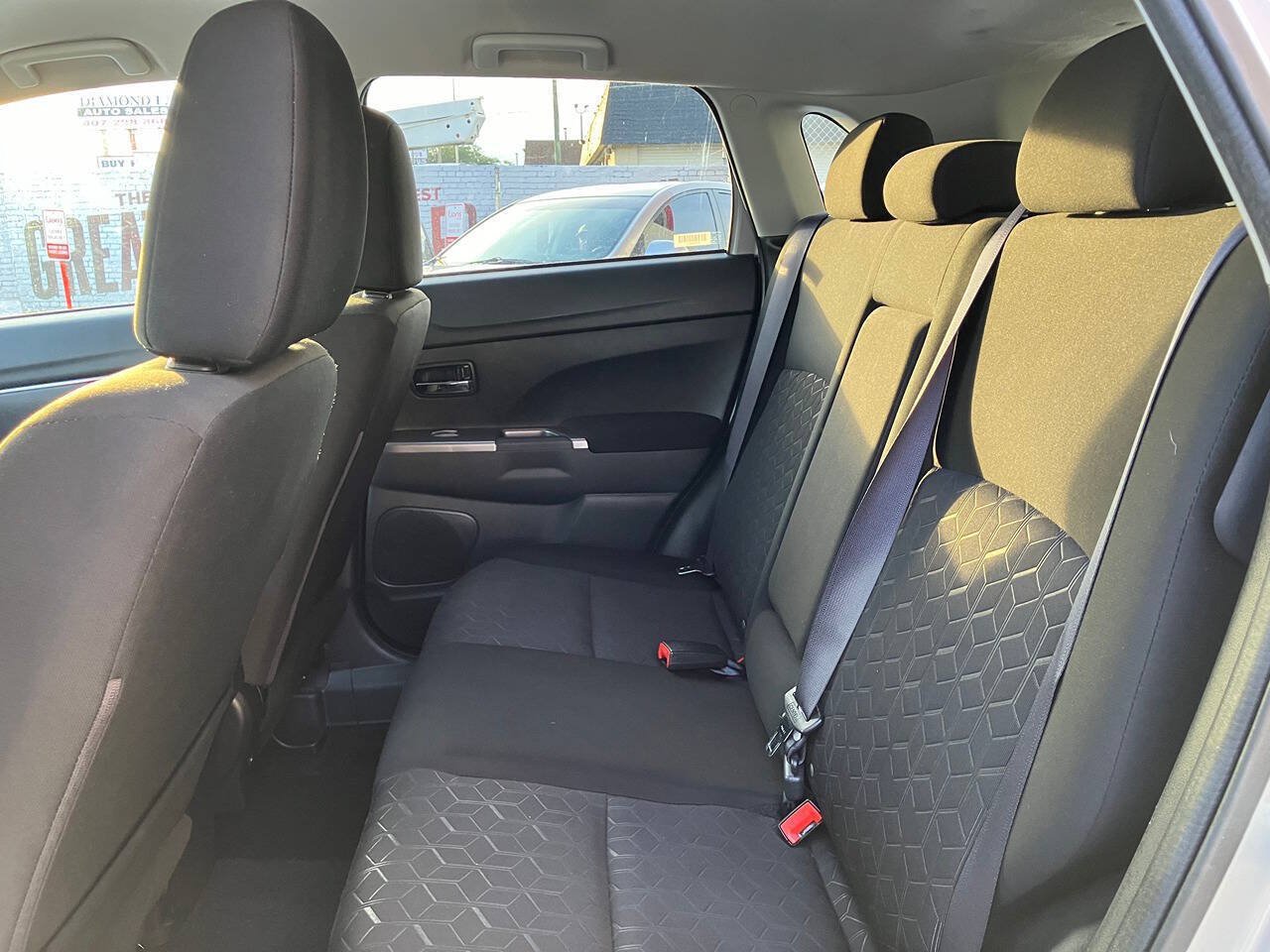 Used 2021 Mitsubishi Outlander Sport SE AWD/4WD image 7