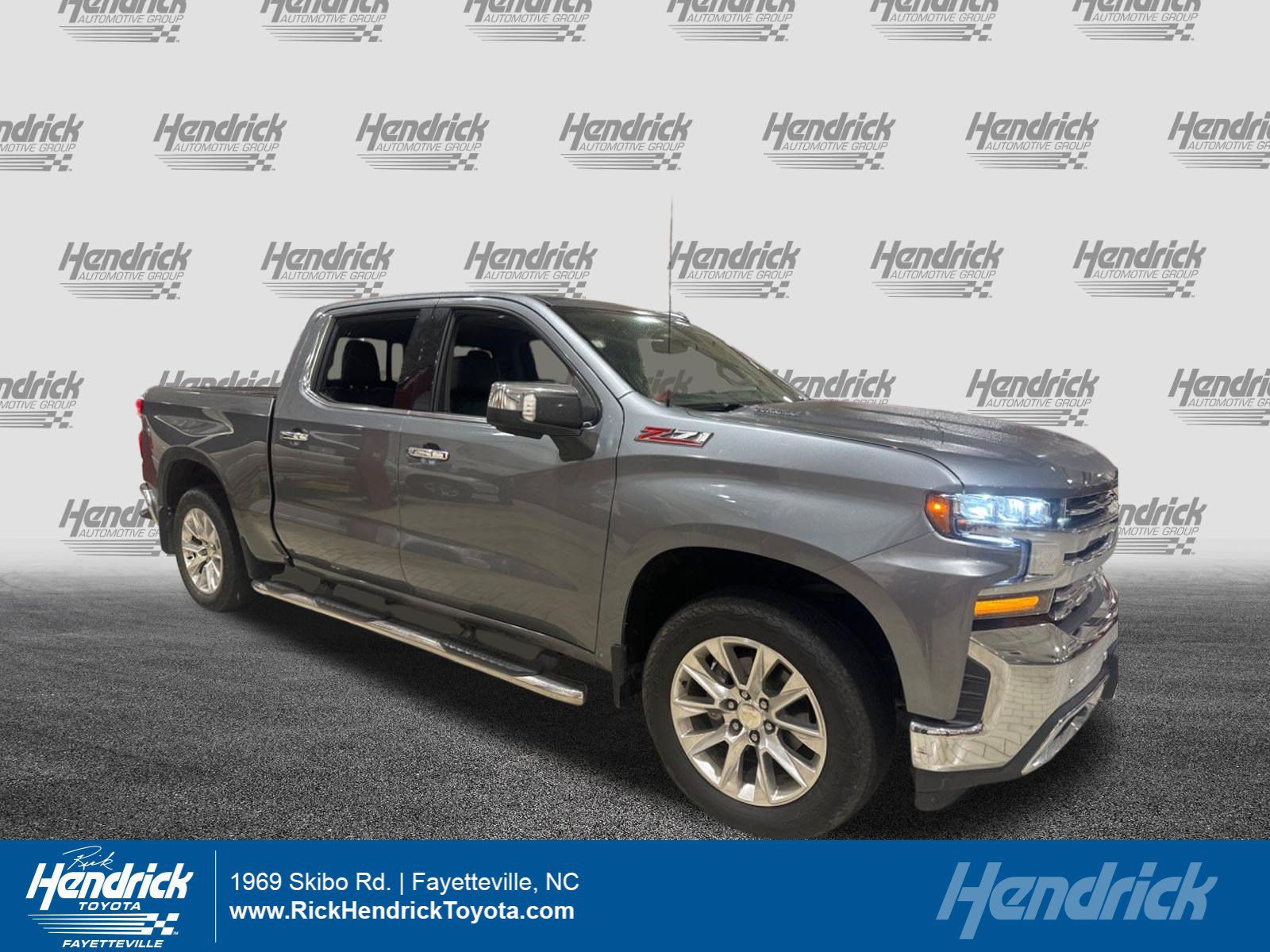 Used 2020 Chevrolet Silverado 1500 LTZ w/ LTZ Premium Package AWD/4WD image 1