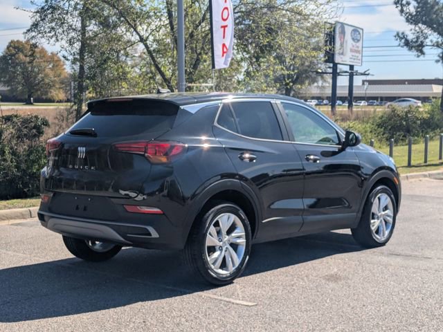 Used 2025 Buick Encore GX Preferred image 3