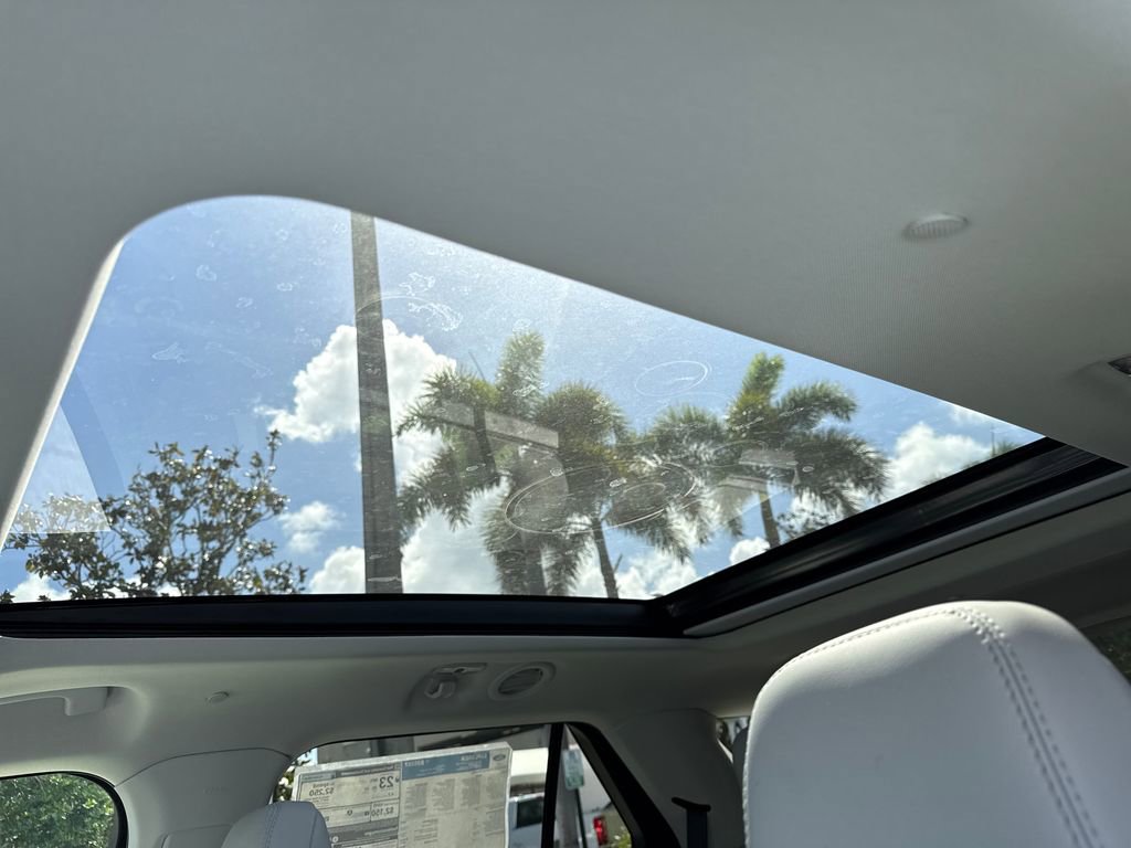 New 2026 Ford Explorer Platinum AWD/4WD image 10