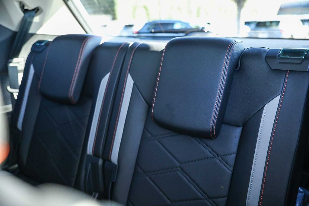 New 2026 Volkswagen Atlas Peak Edition image 34