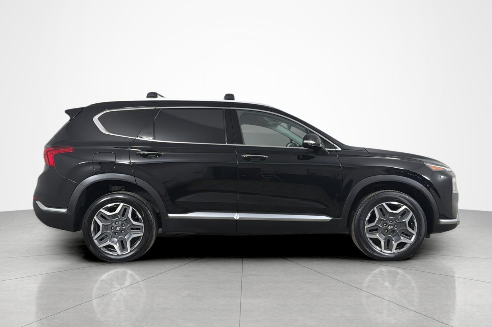 Used 2023 Hyundai Santa Fe SEL Convenience AWD/4WD image 6