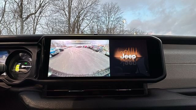 Used 2025 Jeep Wrangler Unlimited Sport S 4xe image 21