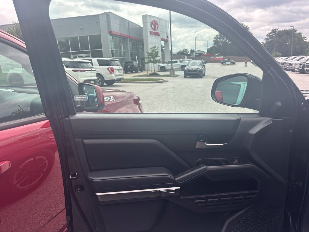 Used 2026 Toyota Tacoma TRD Sport AWD/4WD image 26