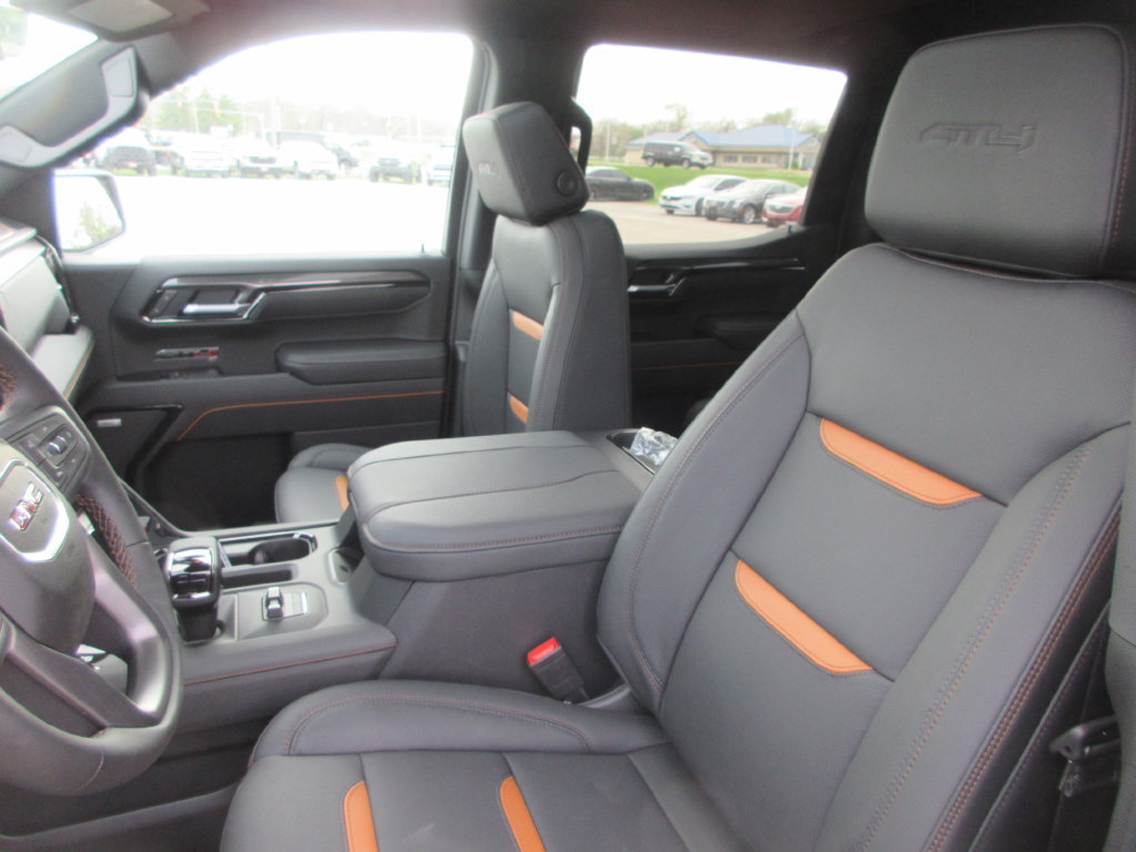 New 2026 GMC Sierra 1500 AT4 w/ AT4 Premium Package AWD/4WD image 16