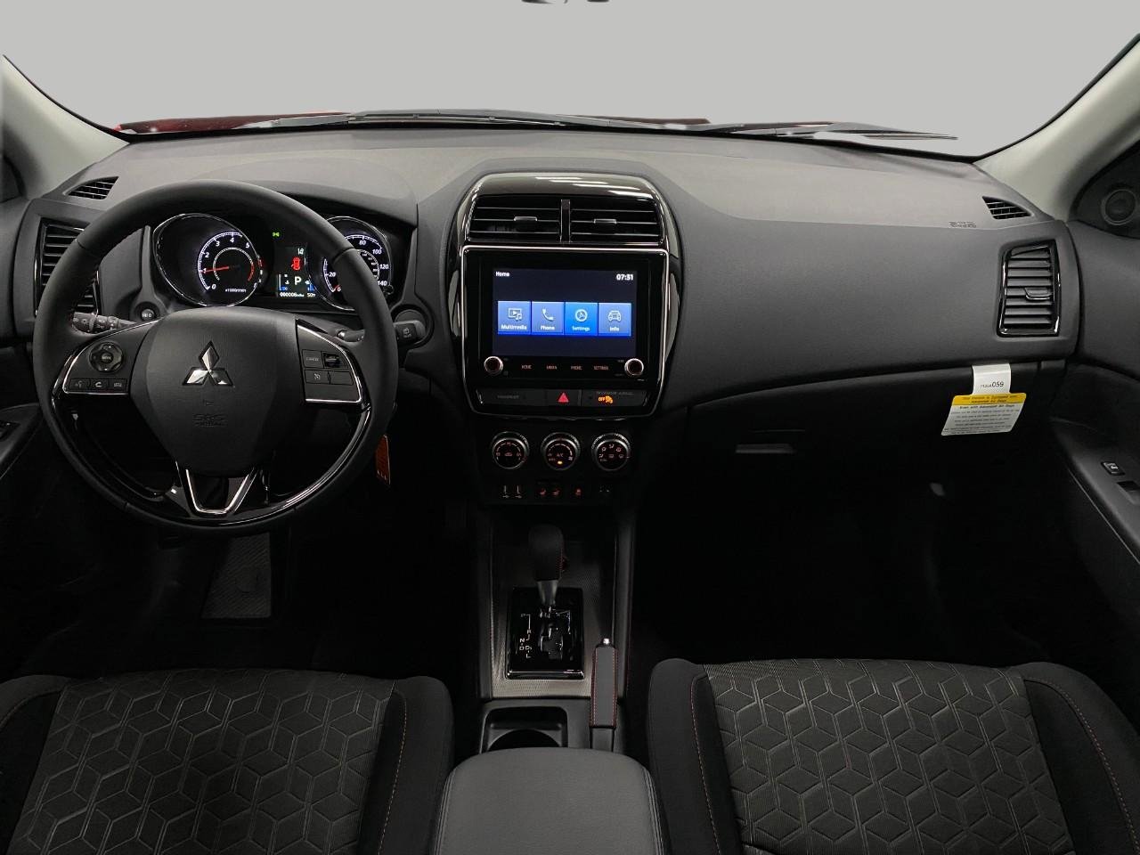 New 2026 Mitsubishi Outlander Sport LE AWD/4WD image 19