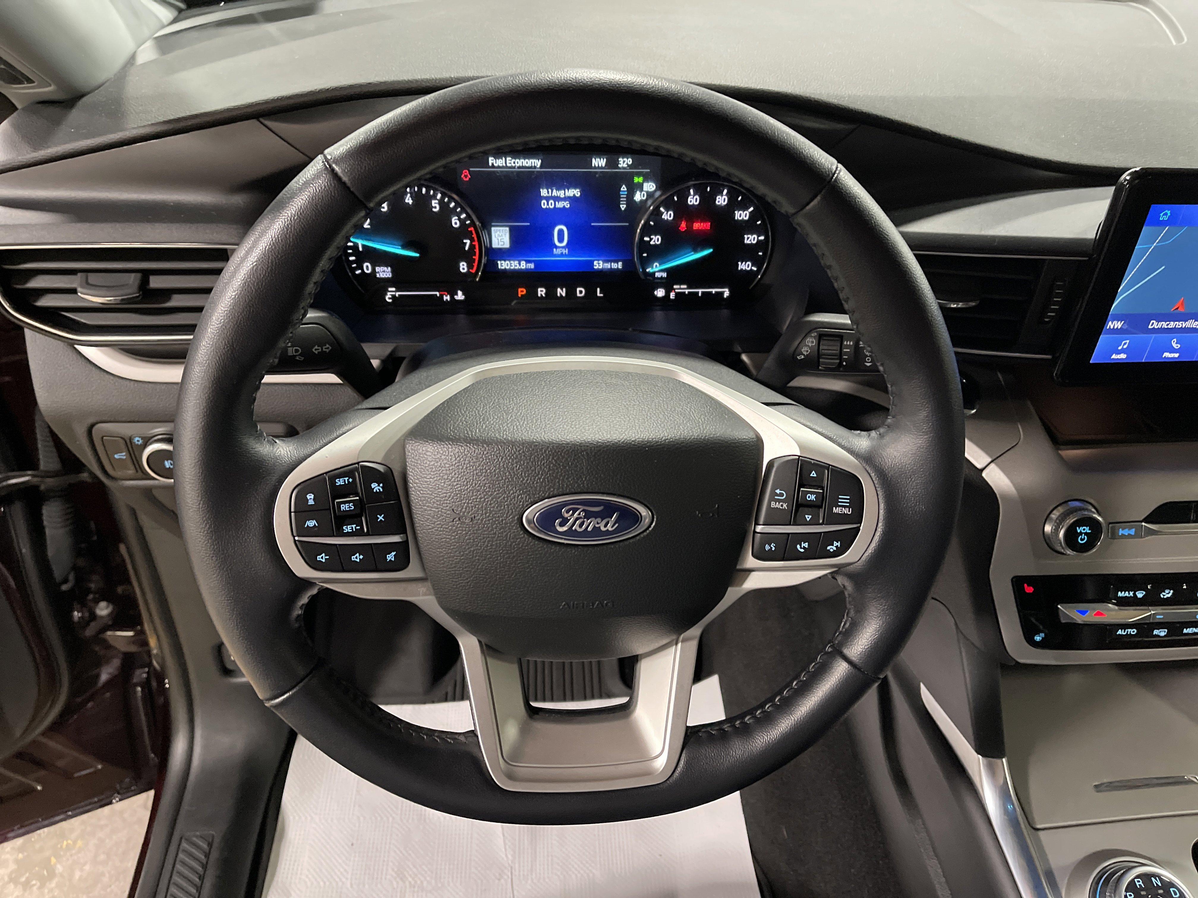 Used 2023 Ford Explorer XLT w/ Equipment Group 202A image 18