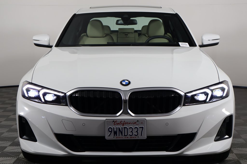 Certified 2026 BMW 330i Sedan w/ Convenience Package RWD image 2