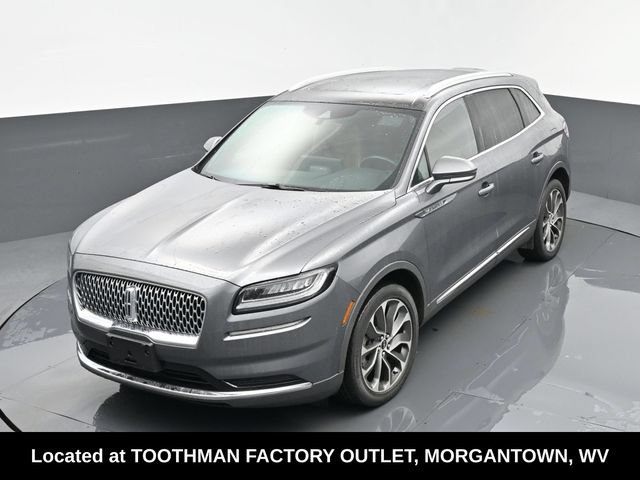 Used 2021 Lincoln Nautilus Reserve AWD/4WD image 24
