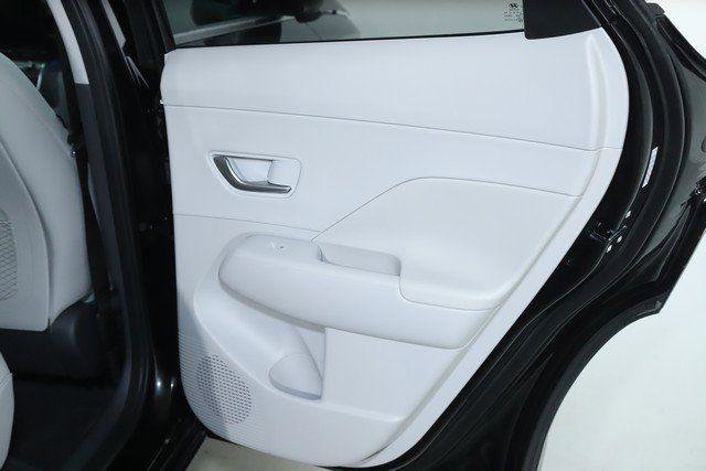 New 2024 Hyundai Kona Limited image 31