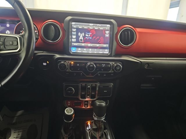 Used 2020 Jeep Gladiator Rubicon w/ Dual Top Group image 17