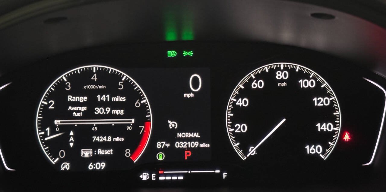 Used 2023 Honda Civic Sport image 36
