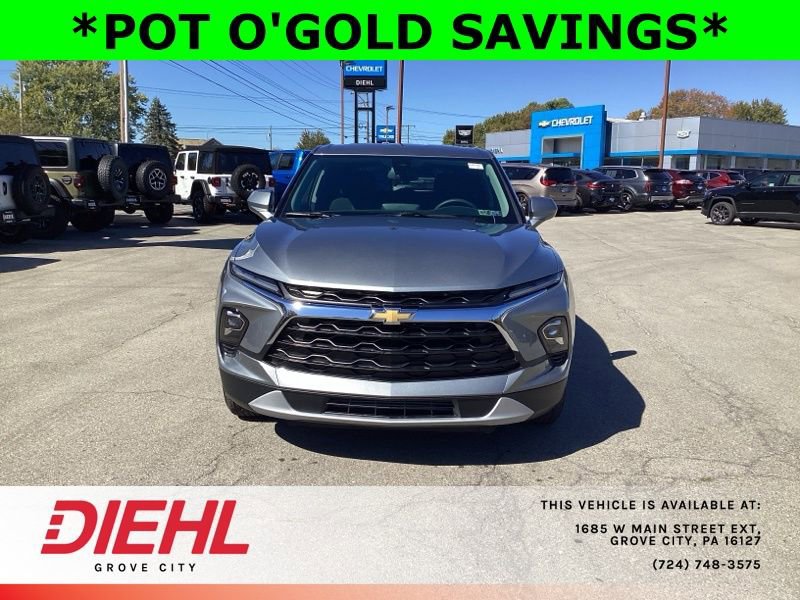 New 2025 Chevrolet Blazer LT w/ Driver Confidence Package image 2