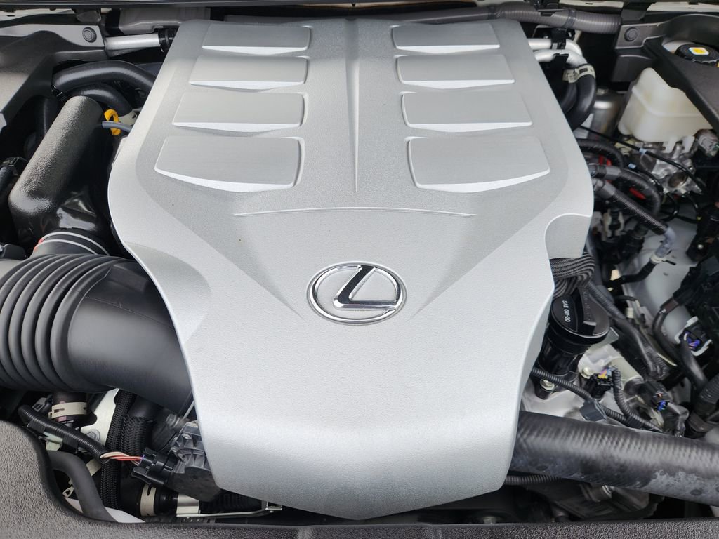 Certified 2023 Lexus GX 460 Luxury w/ Sport Design Package AWD/4WD image 33