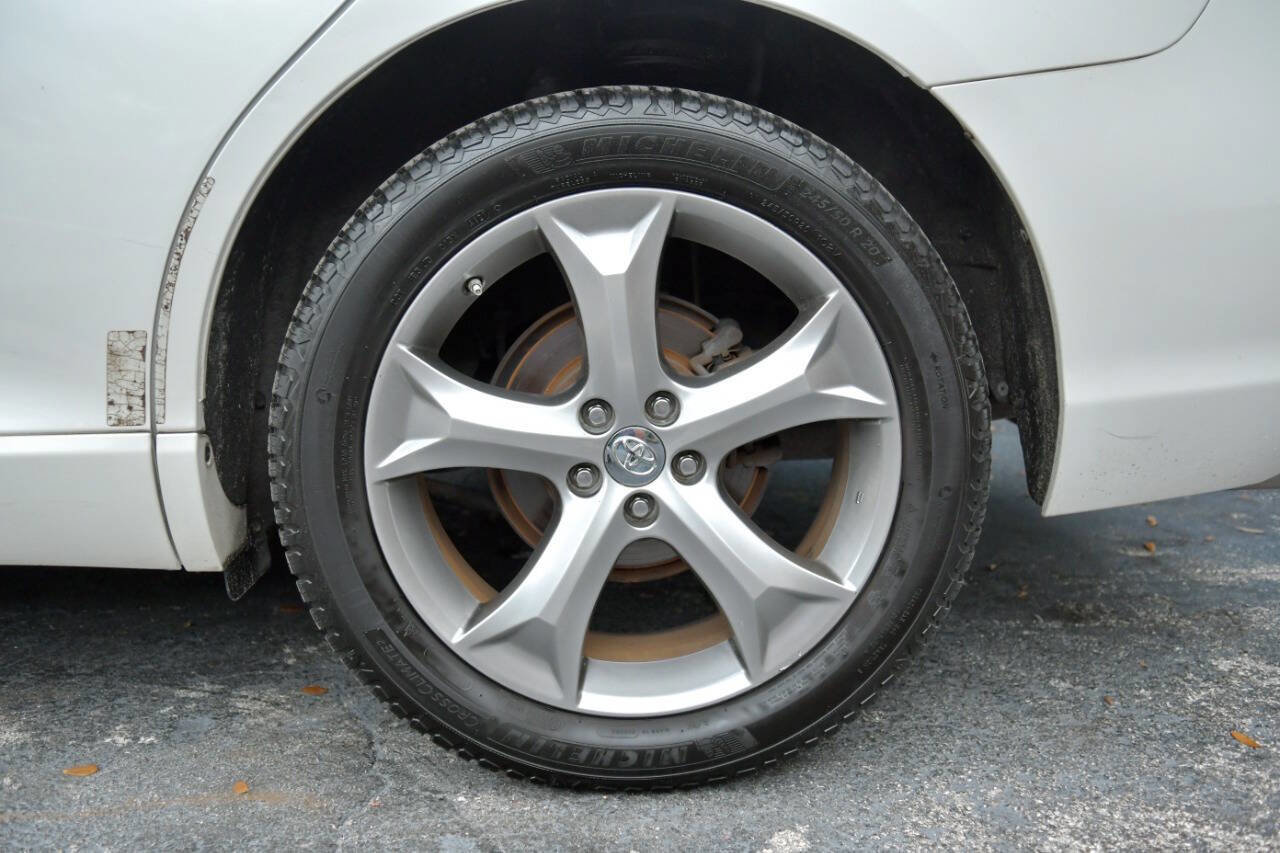 Used 2013 Toyota Venza Limited w/ Tow Prep Pkg image 8