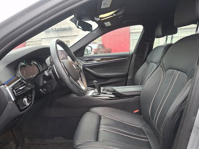 Used 2019 BMW 540i xDrive w/ Convenience Package AWD/4WD image 13