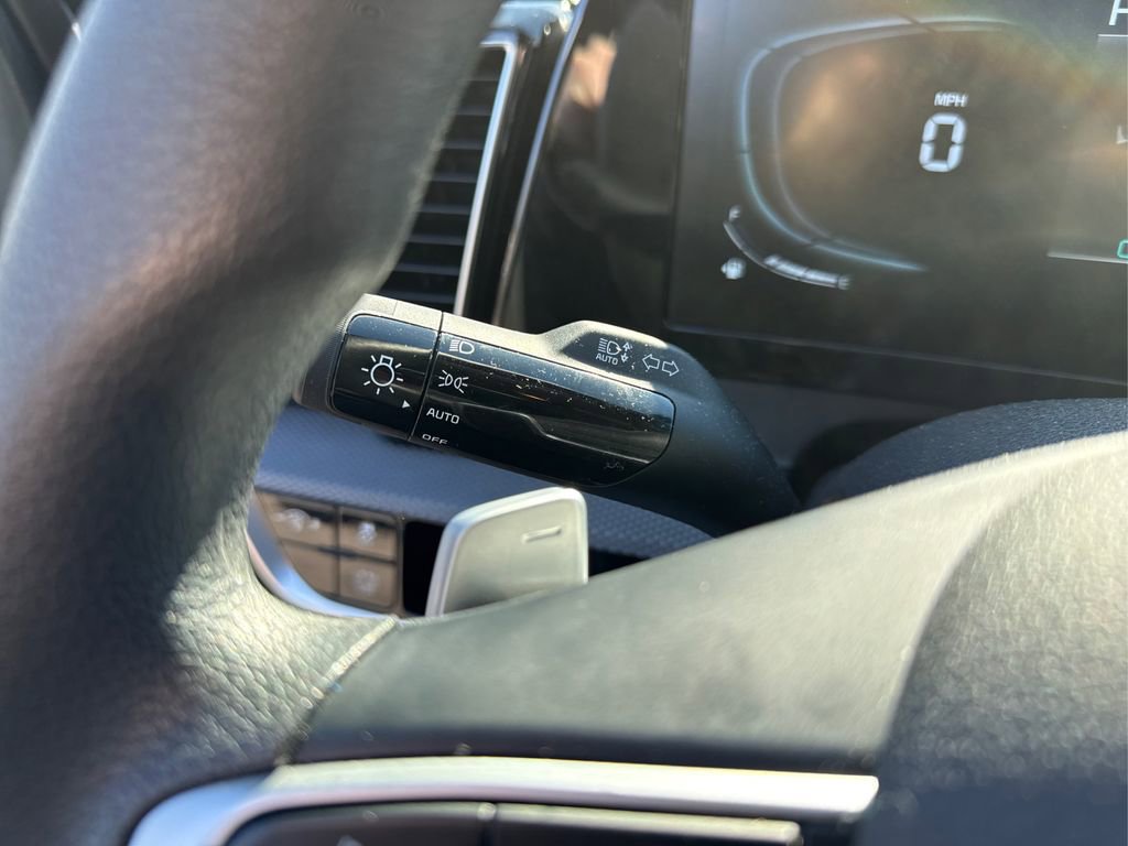 Certified 2025 Kia Sportage LX image 25