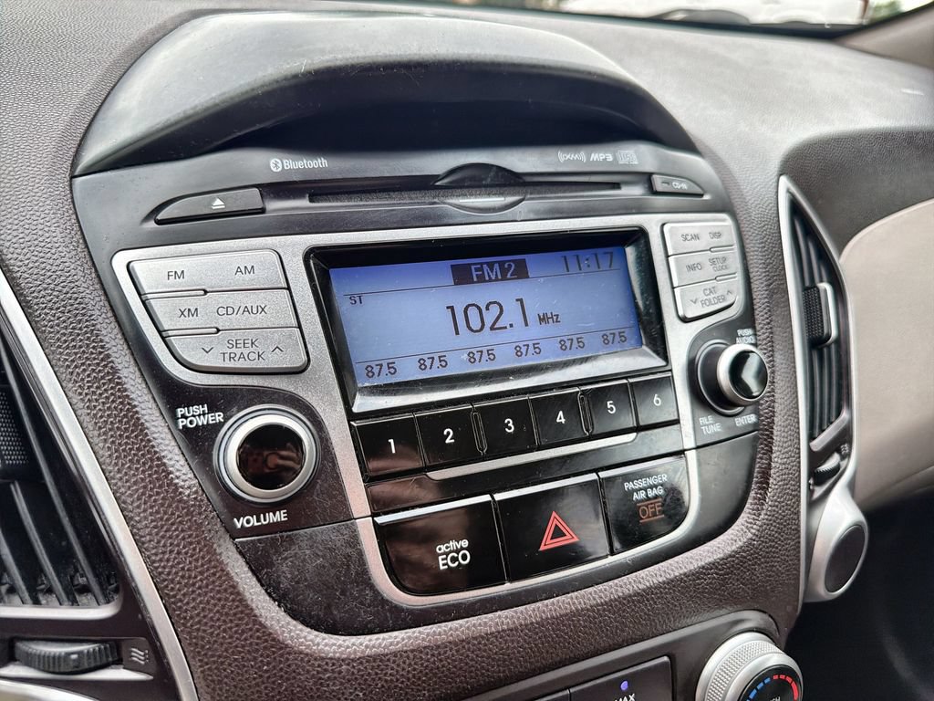 Used 2012 Hyundai Tucson GLS FWD image 21