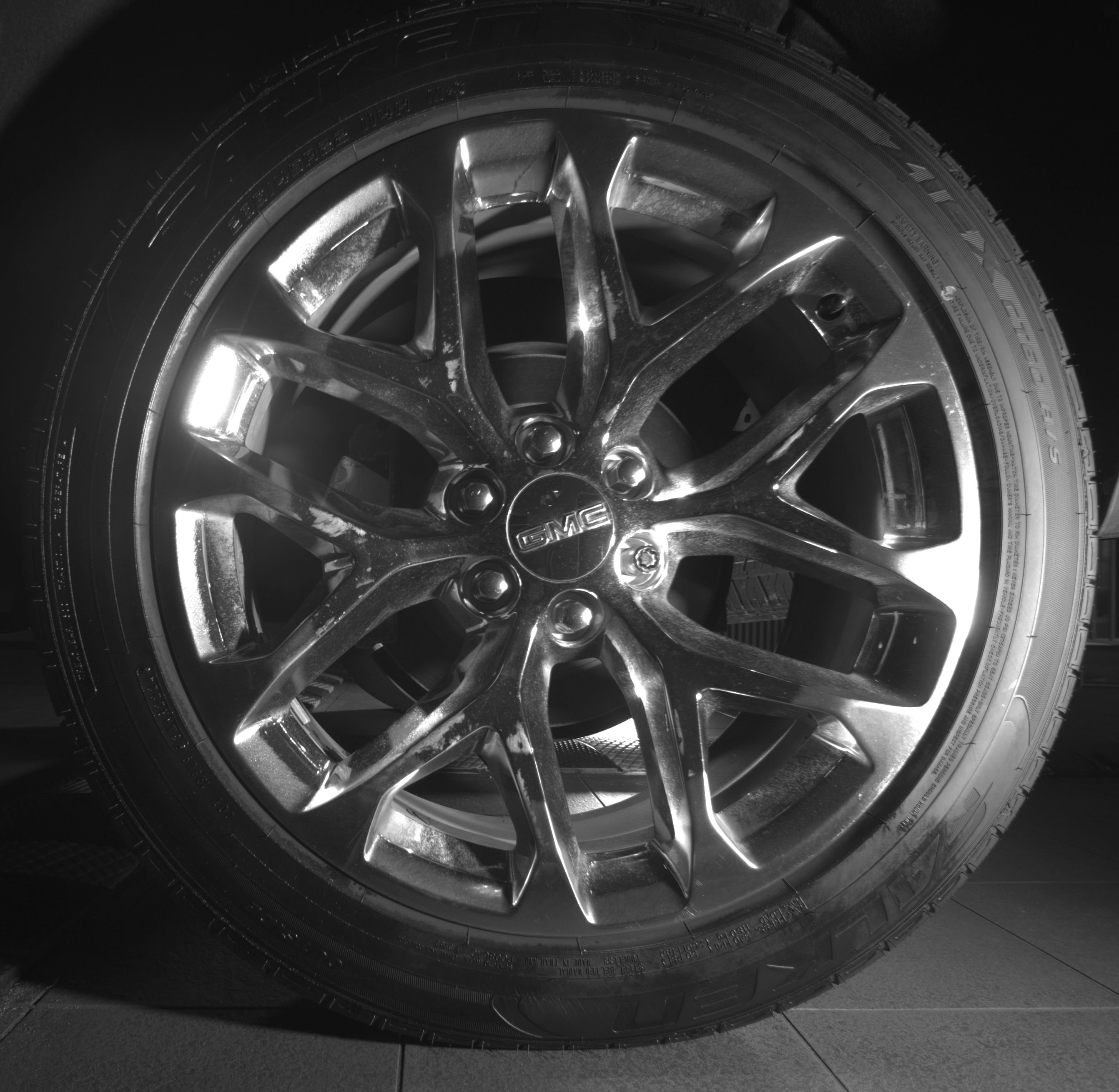 Used 2020 GMC Yukon Denali w/ Denali Ultimate Package RWD image 11