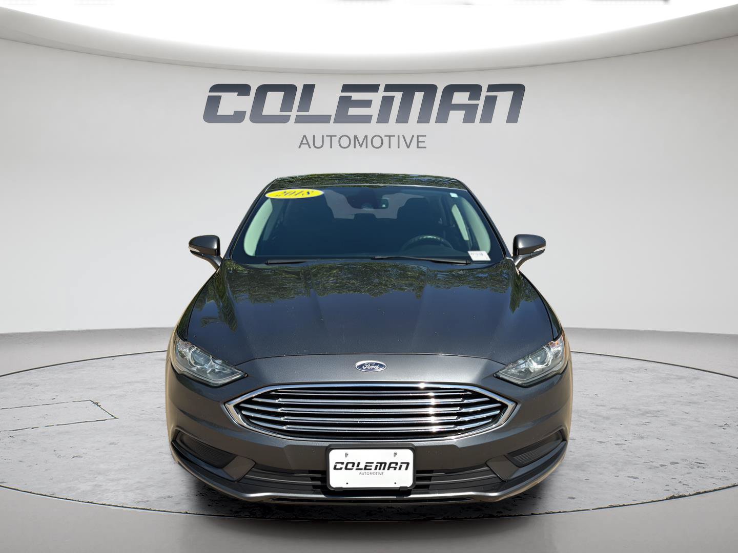 Used 2018 Ford Fusion SE FWD image 11