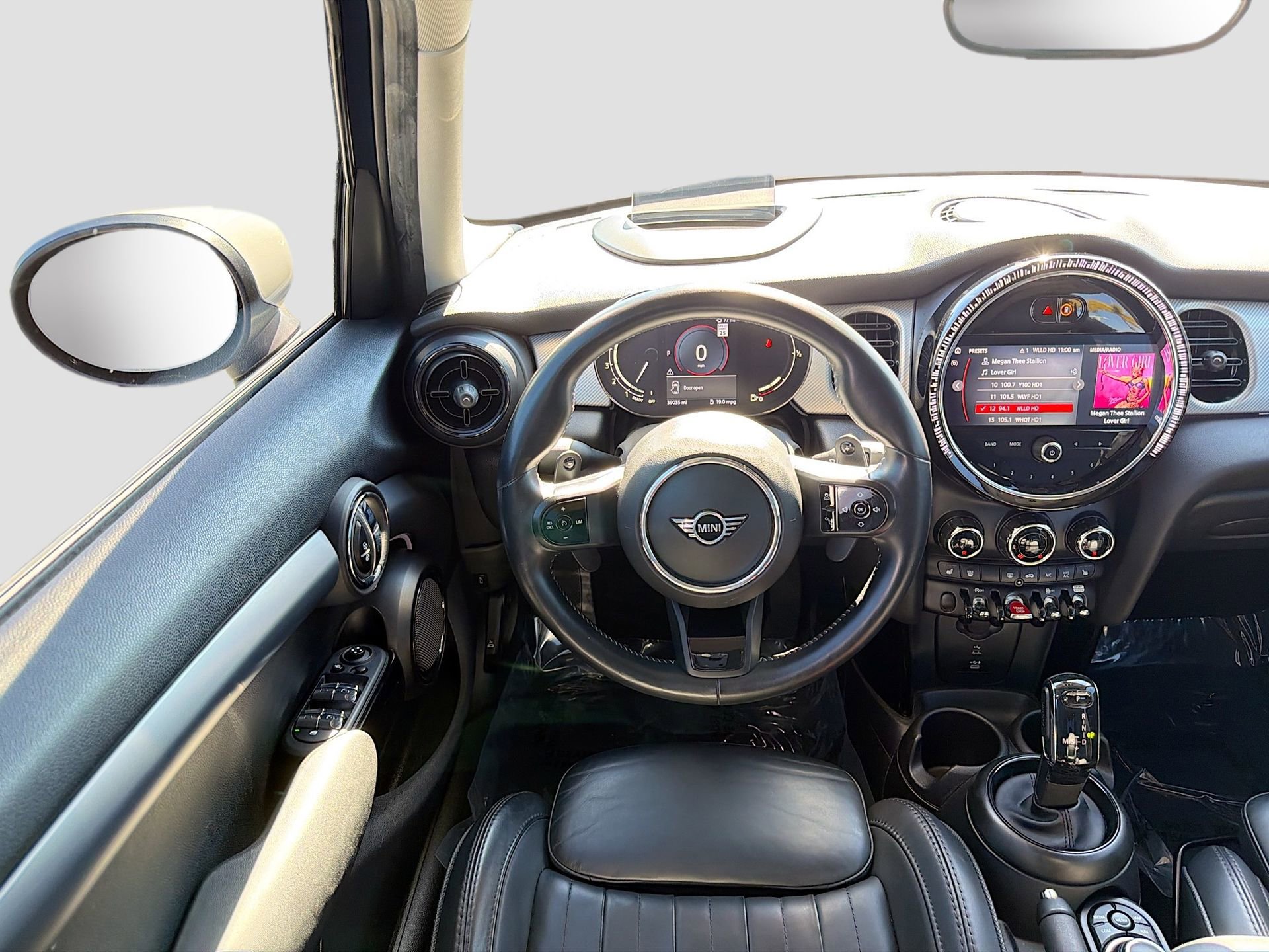 Used 2022 MINI Cooper S image 18