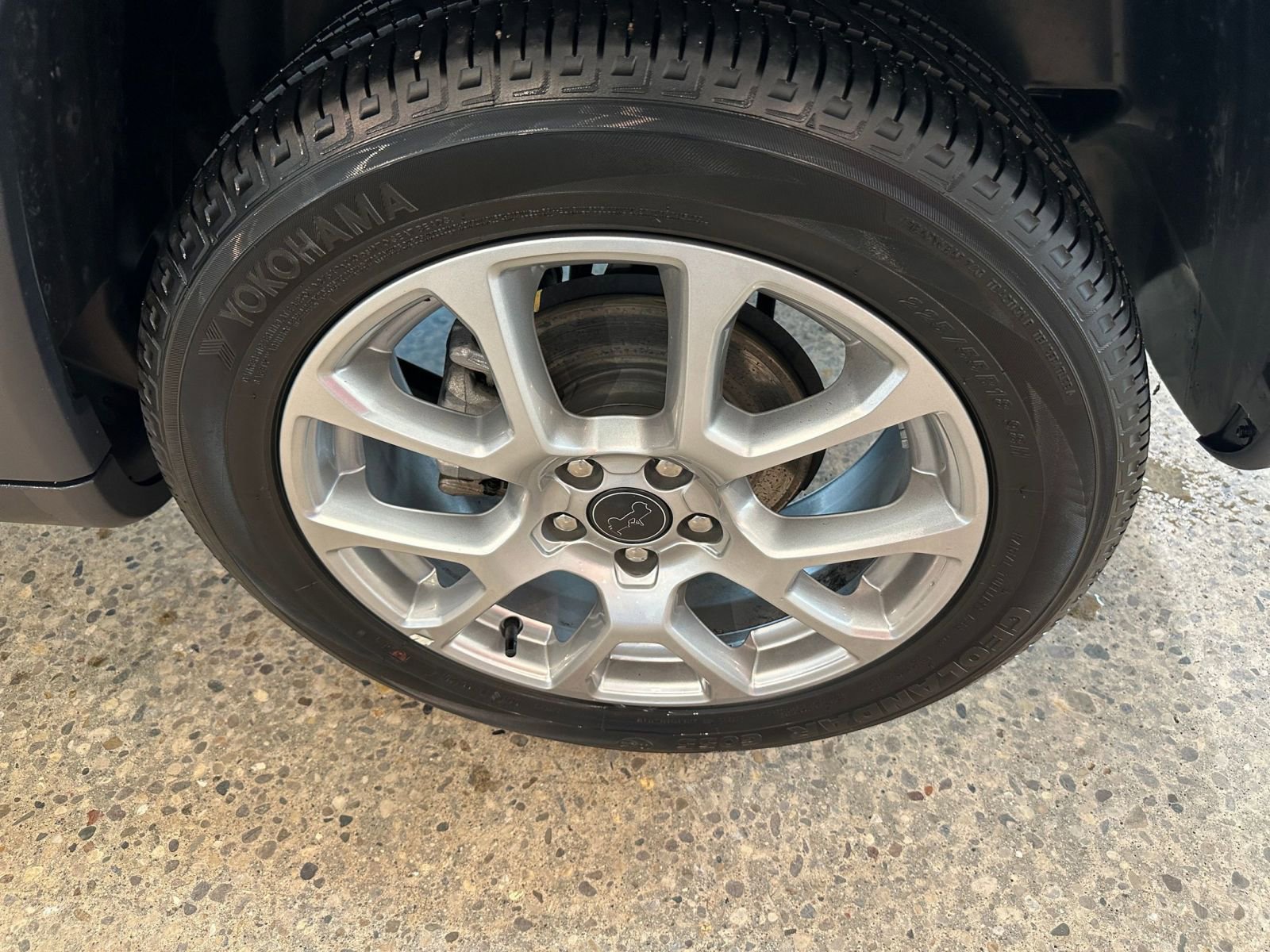 Used 2025 Jeep Compass Limited image 30