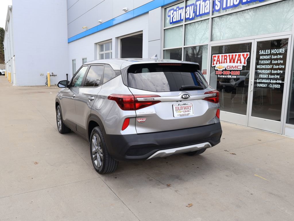 Used 2021 Kia Seltos LX image 8