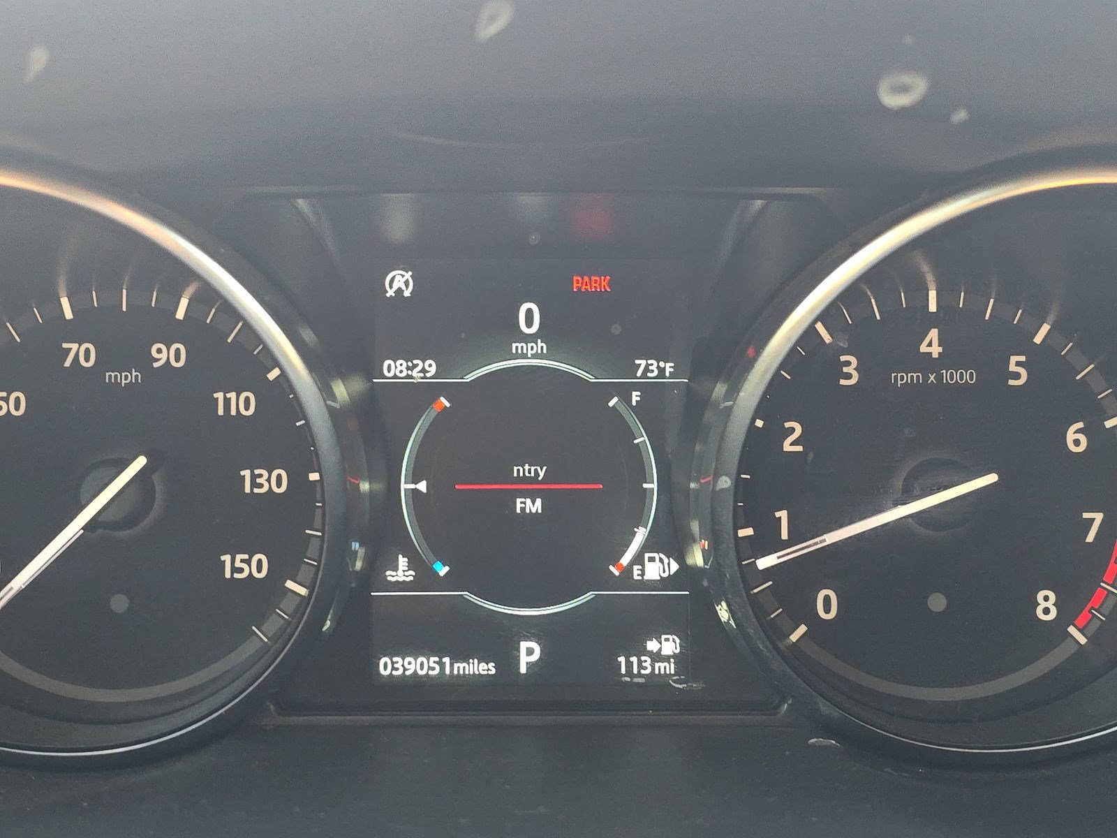 Used 2019 Land Rover Discovery Sport SE image 14