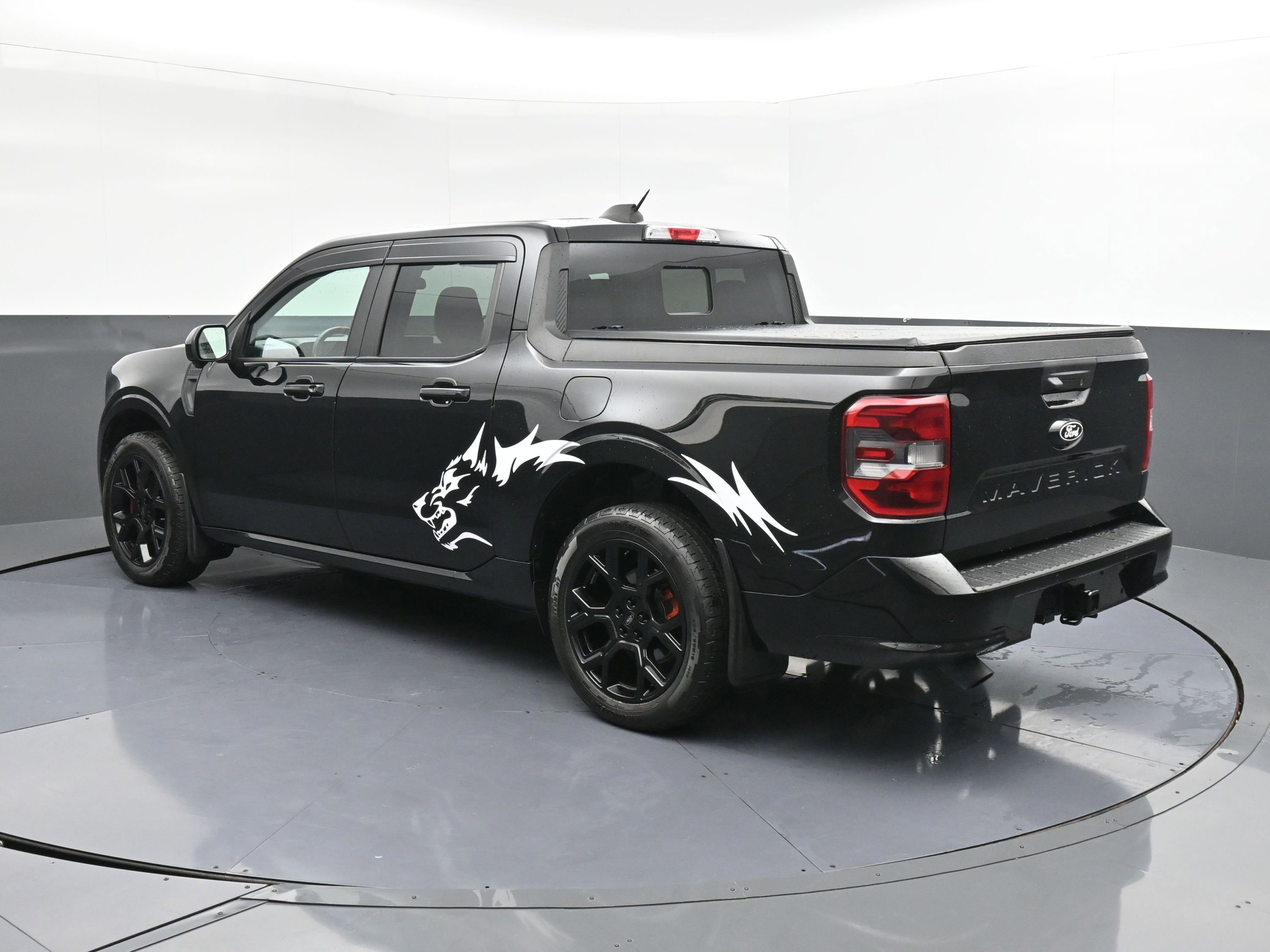 Used 2025 Ford Maverick Lobo AWD/4WD image 6