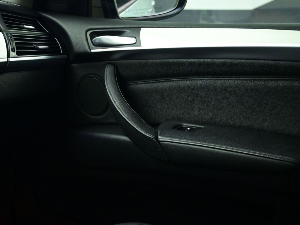 Used 2012 BMW X5 xDrive35i image 14